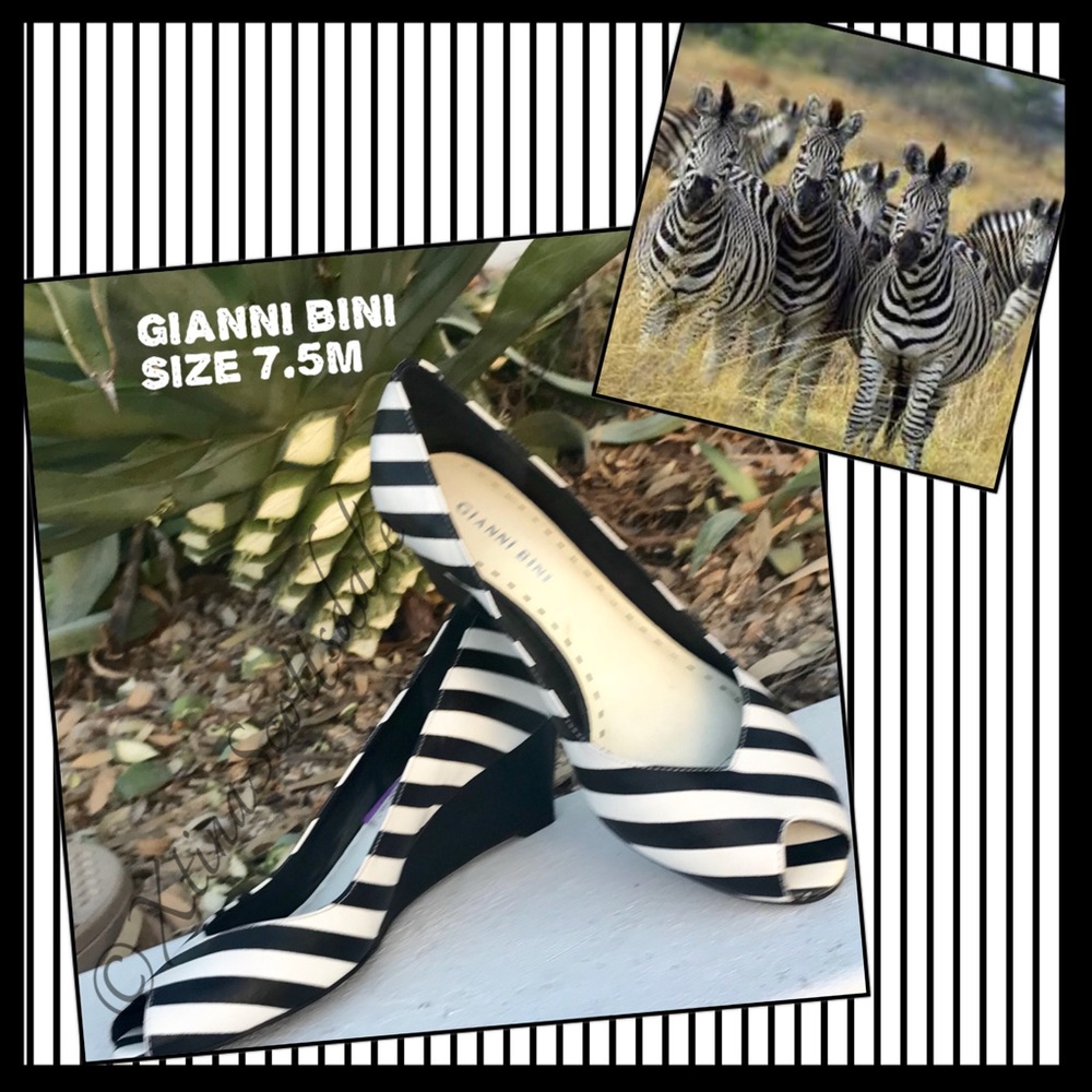GIANNI BINI Zebra Striped Peep-Toe Wedge Size 7.5